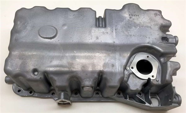 Carter de aceite del motor Volkswagen.