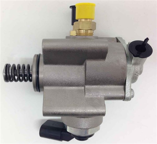 Bomba de combustible 06F127025M