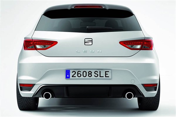 KIT AERODINÁMICO Parachoques posterior SEAT León