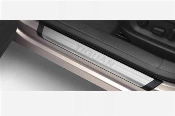 Protector de umbral de acero inoxidable Volkswagen Tiguan