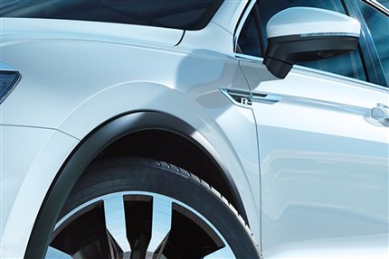 Adhesivo aletas R-line Tiguan 2017 MK2. Anagrama lado derecho.