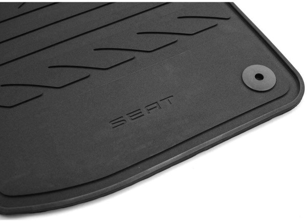 Alfombra de Goma TPE original Seat Ateca (1)