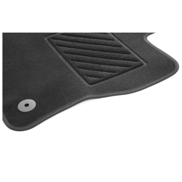 Alfombrillas terciopelo para Volkswagen T-Roc 2018 (1)