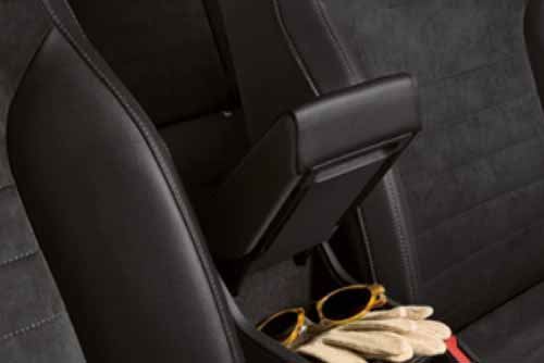 Apoyabrazos piel negro SEAT Arona. Ibiza