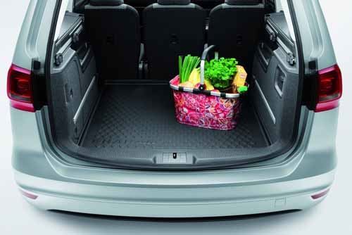 Bandeja para maletero Sharan 5 plazas.