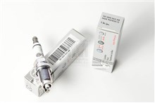 Bujía de encendido 101000062AB