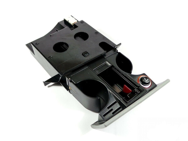 CENICERO CON CAJA, ENCENDEDOR DE CIGARRILLOS Y POSAVASOS