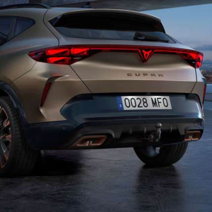 Gancho de remolque plegable eléctrico original Cupra Formentor 2024-2026