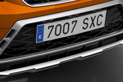 Inserto para decorativo parachoques anterior color Crossover Silver Seat Ateca 575071365Z76