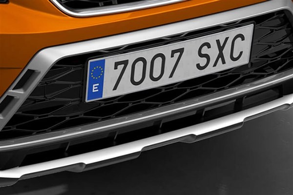 Inserto para decorativo parachoques anterior color Crossover Silver SEAT Ateca