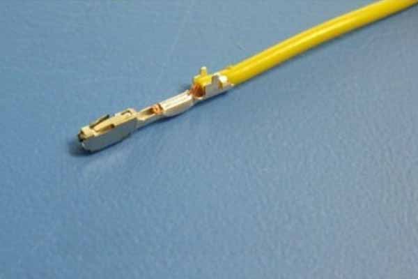 Juego de cables individuales  c/u con 2 contactos Audi