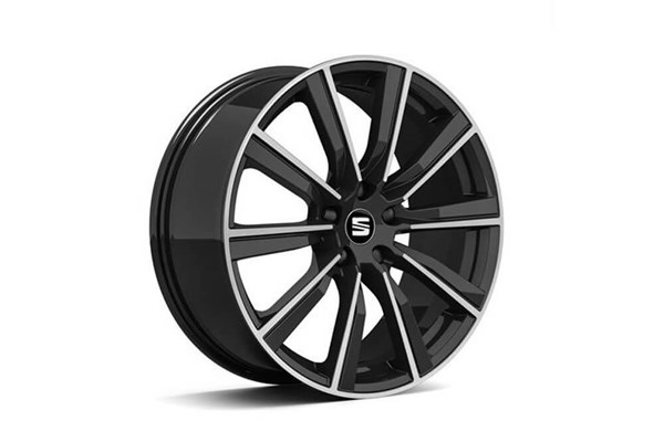 Llanta de aleación 19 " Cup Racer Diamantada Negro SEAT León