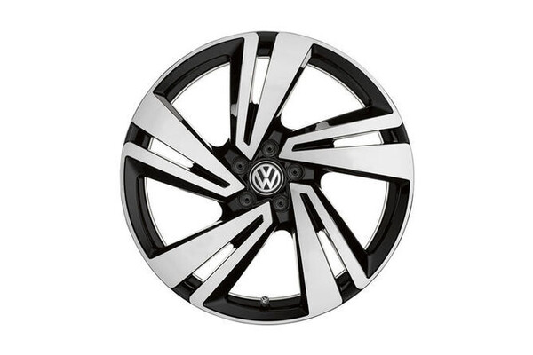 Llanta de aleación 7,0J x 18 bombeo 39, Nevada, Negro/Torneada brillante