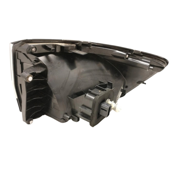 Luz trasera izquierda original Volkswagen T-Cross 2GM945095F (3)