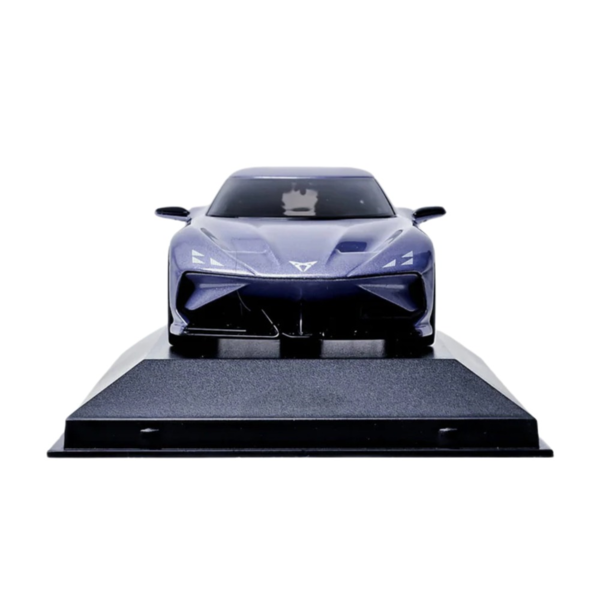 Miniatura original Cupra Darkrebel 1:43, liquid gold, 5FF099300A (2)