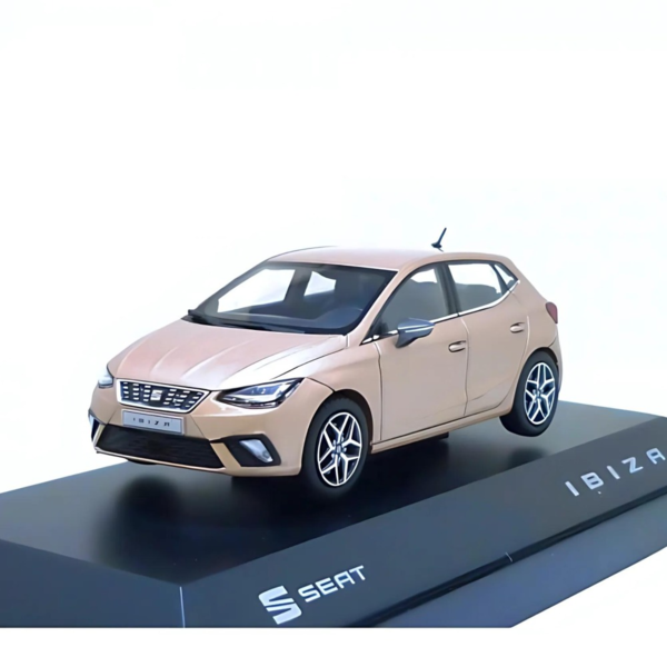 Miniatura Seat Ibiza Mystic (1)