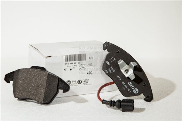Pastillas de freno delanteras 3C0698151C