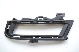 Pieza cobertora parachoques izquierda Volkswagen