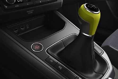 Pomo de cambio 6V piel Fitness SEAT Arona.