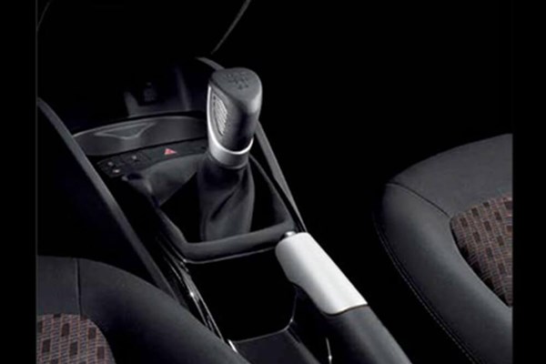 Pomo de palanza de cambio piel negra 5v SEAR Ibiza