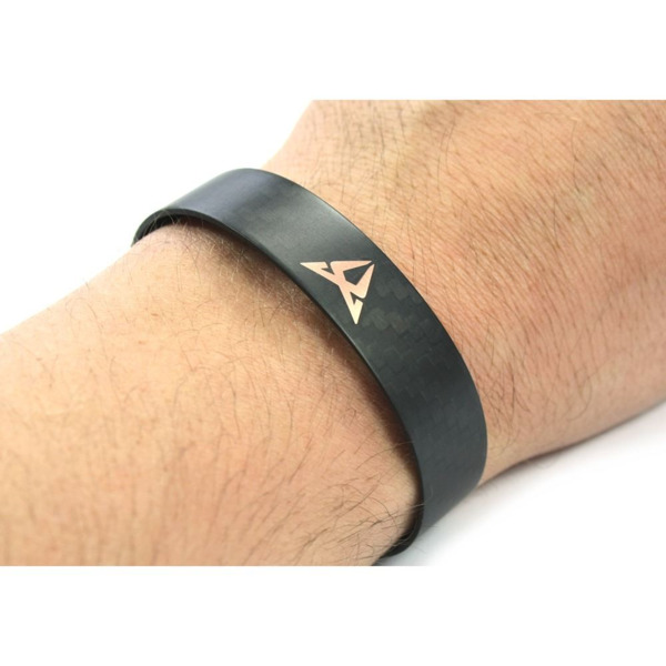 Pulsera de fibra de carbono logotipo original Cupra (2)