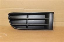 Rejilla delantera derecha para vehículos sin faros antiniebla