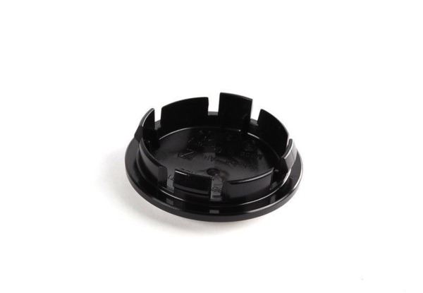 Tapa protectora color negro satinado/ brillo cromo Volkswagen (1)